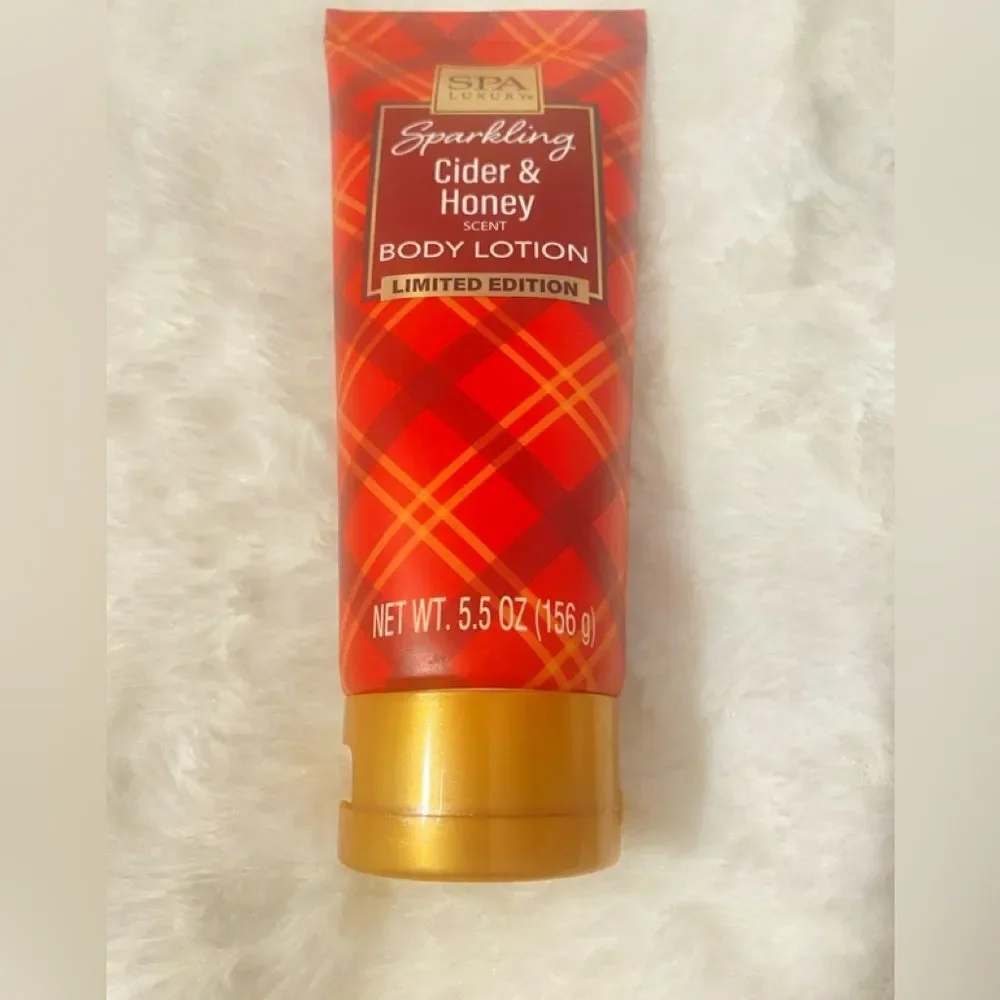 🛍️ (Lot 2) SPARKLING CIDER & HONEY HAND & BODY LOTION 5.5 Oz Each🔥